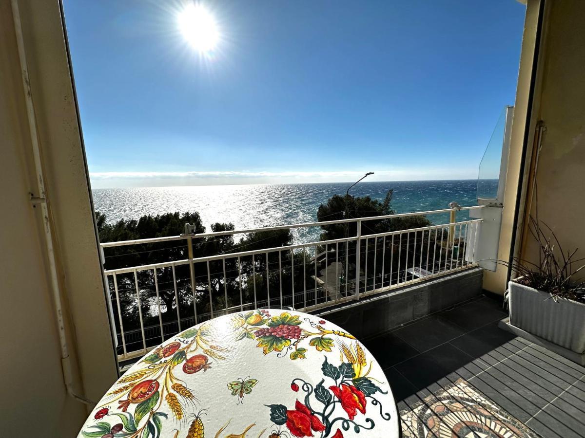 Suite Fronte Mare - San Remo Zewnętrze zdjęcie